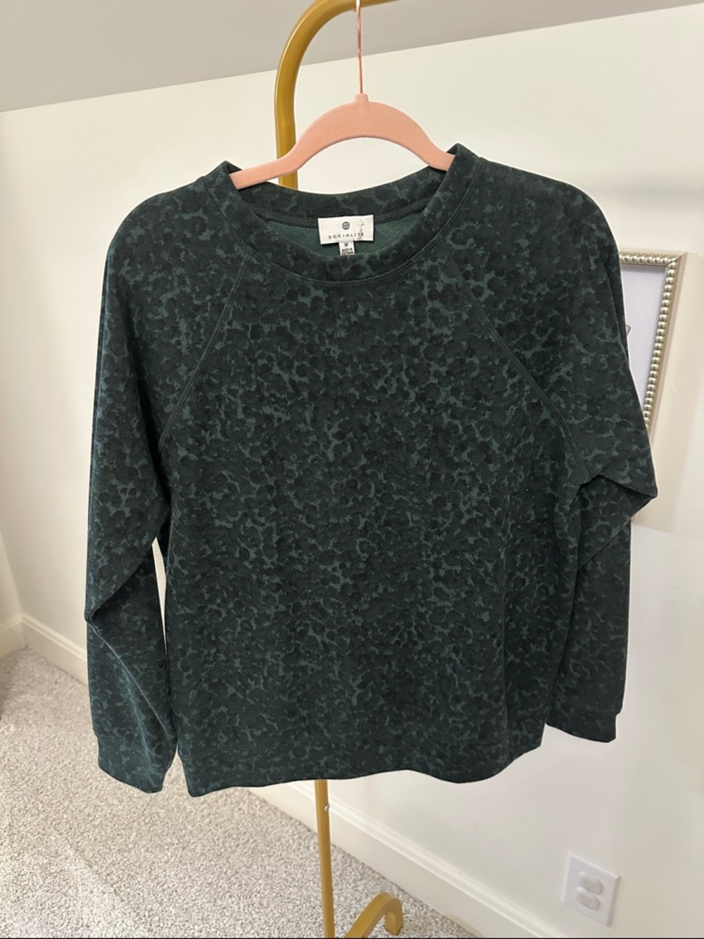 Socialite Dark Green Mottled Crewneck Sweatshirt